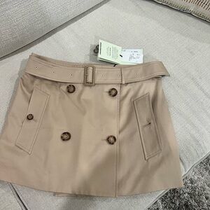 Burberry brand new skirt size 6